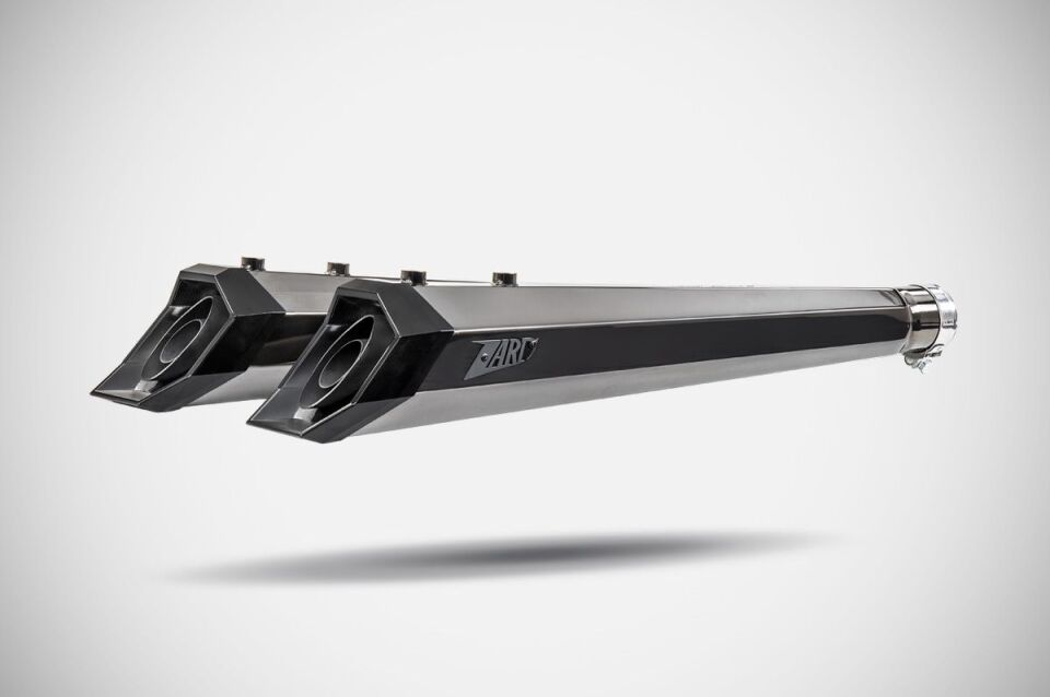 CVO ROAD GLIDE EGZOZ  | 'MAVERICK' SLIP-ONS (2021-2024)