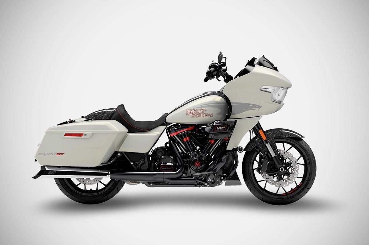 CVO ROAD GLIDE ST EGZOZ | 'MAVERICK' SLIP-ONS (21-25)