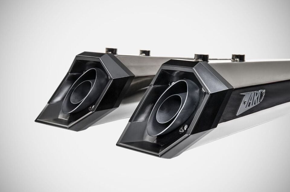 CVO STREET GLIDE EGZOZ | 'MAVERICK' SLIP-ONS (2021-2025)