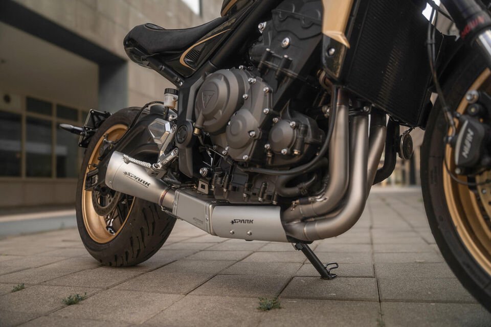 TRIUMPH TRIDENT 660 EGZOZ | FULL SİSTEM (24-26)