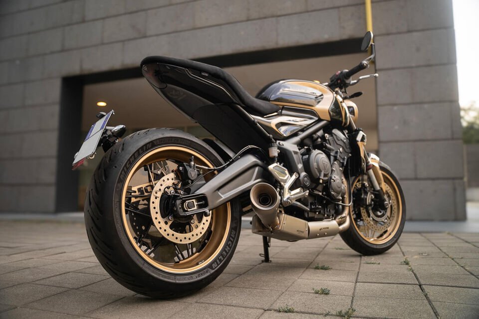 TRIUMPH TRIDENT 660 EGZOZ | FULL SİSTEM (24-26)