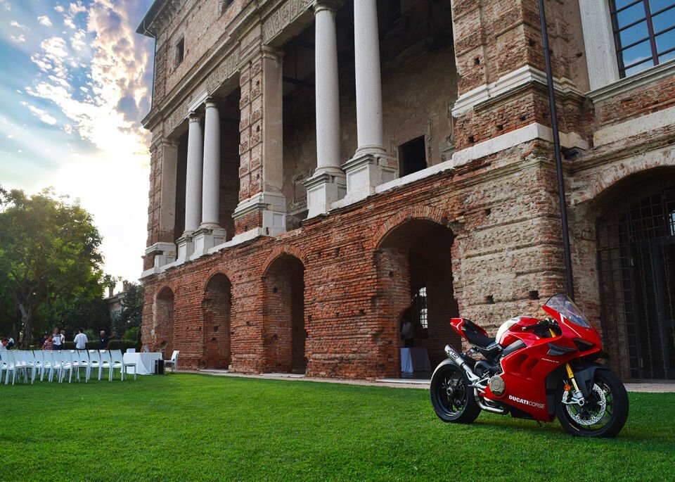PANIGALE V4-V4S/R | FULL SİSTEM EGZOZ ''GRID-O'' (18-24)