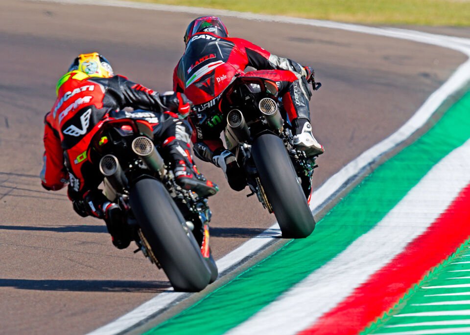 PANIGALE V2 | FULL SİSTEM EGZOZ ''GRID-O '' (21-24)