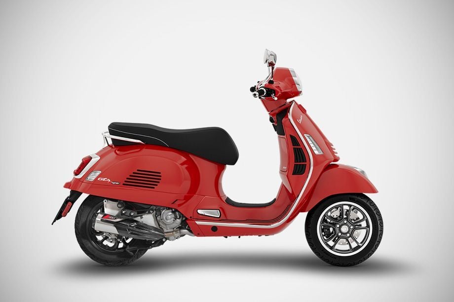 VESPA GTS SUPER 300 EGZOZ | SLIP-ON (22-24)
