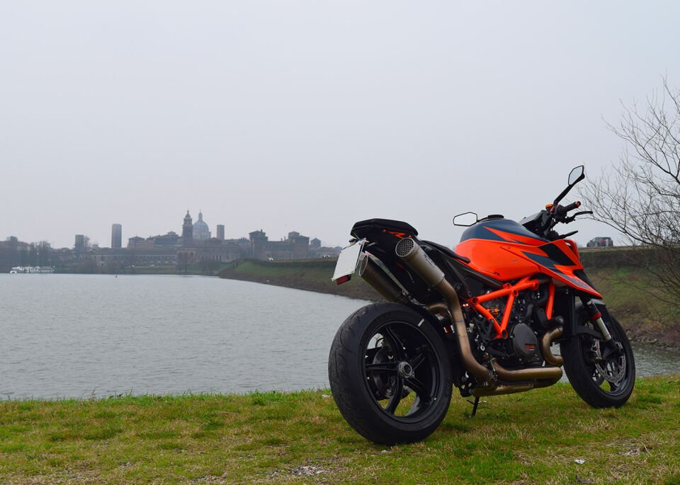KTM 1390 SUPER DUKE R/R EVO  EGZOZ | SLIP-ONS ''GRID-O'' (24)