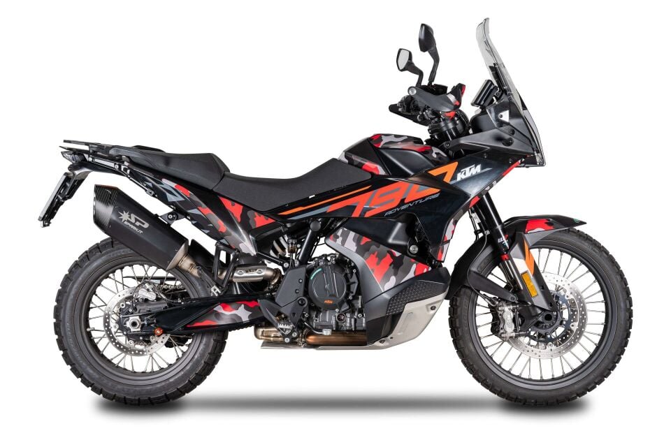 KTM 890 ADV. EGZOZ | SLIP-ON '' FIGHTER-EVO'' (21-25)