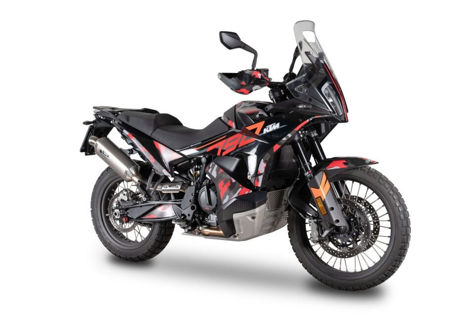 KTM 790 ADV. EGZOZ | SLIP-ON '' DAKAR'' (23-24)