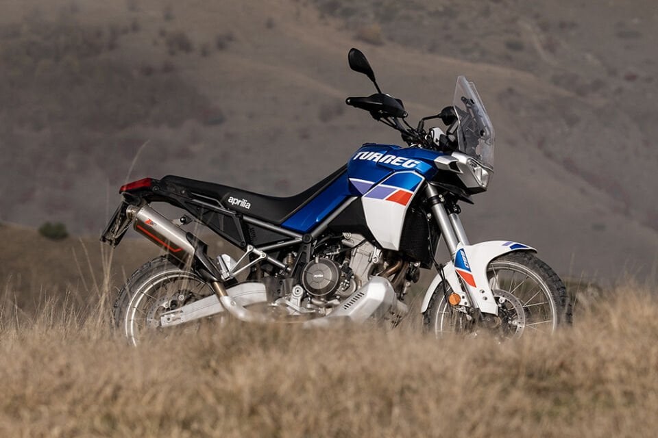 APRILLIA TUAREG 660 EGZOZ | ''SABBIA'' SLIP-ON (22-24)