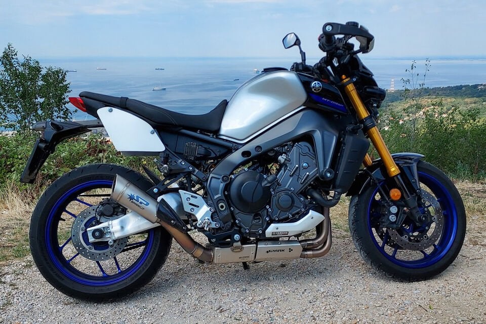 YAMAHA MT 09 EGZOZ | FULL SİSTEM ''GRID-O'' (21-23)