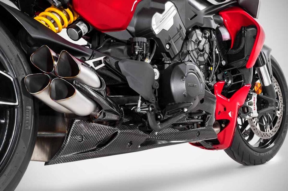 DUCATI DIAVEL V4 EGZOZ | ''PREDATOR BOX'' SLIP-ON (23-24)