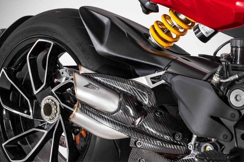 DUCATI DIAVEL V4 EGZOZ | ''PREDATOR'' SLIP-ON KIT (23-24)