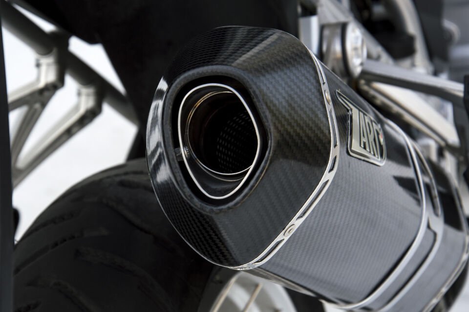 BMW R 1200 GS EGZOZ | ''PENTA R'' SLIP-ON (13-16)