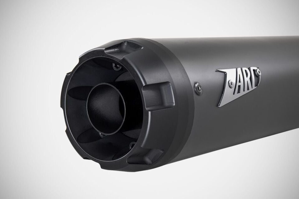 LOW RIDER ST 117 EGZOZ | SLIP-ON (2025)