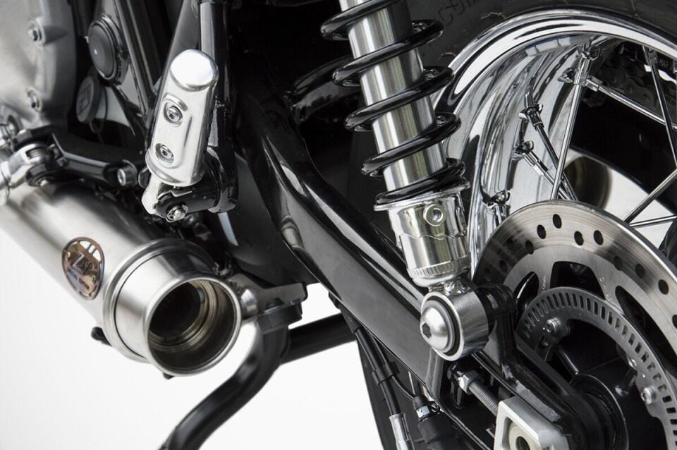 TRIUMPH BONNEVILLE T100 EGZOZ | OEM KATALIZOR SLIP-ON  (17-20)