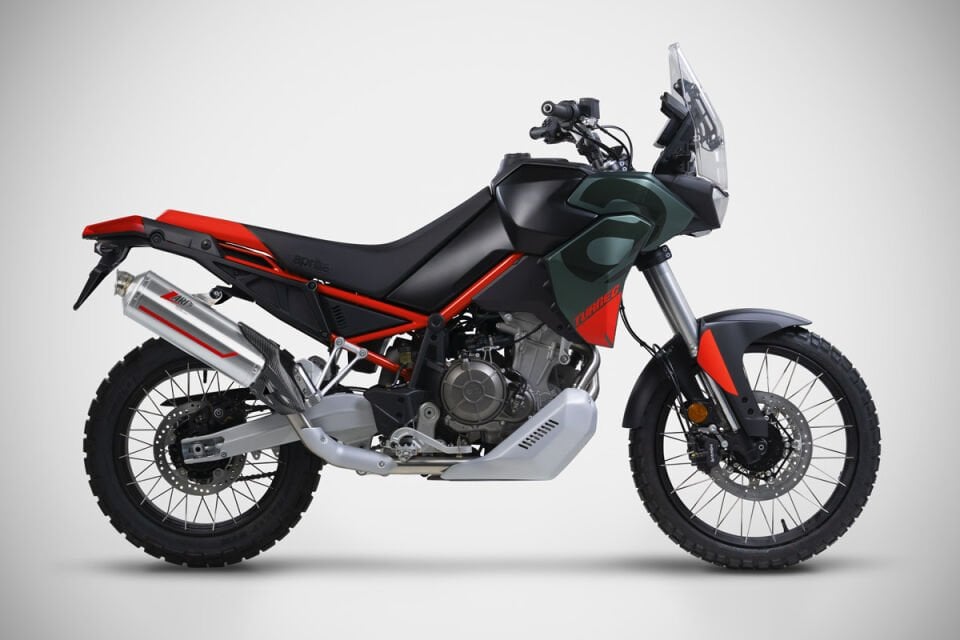 APRILLIA TUAREG 660 EGZOZ | ''SABBIA'' SLIP-ON (2025)