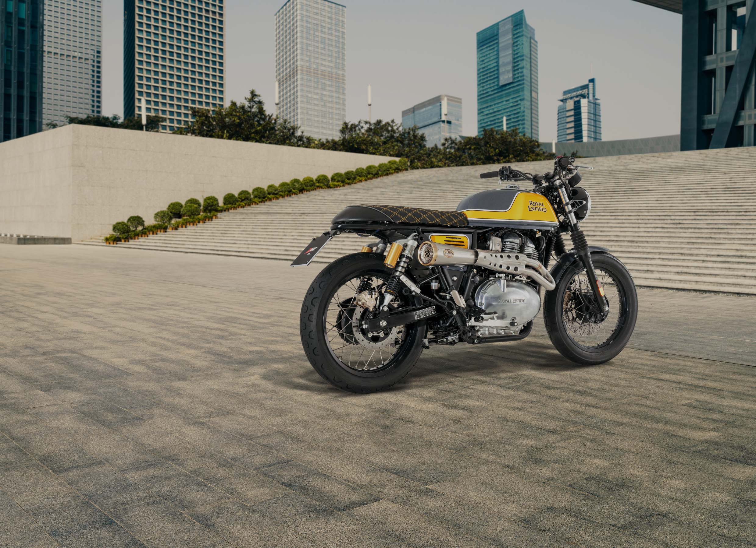 Royal Enfield ® 
